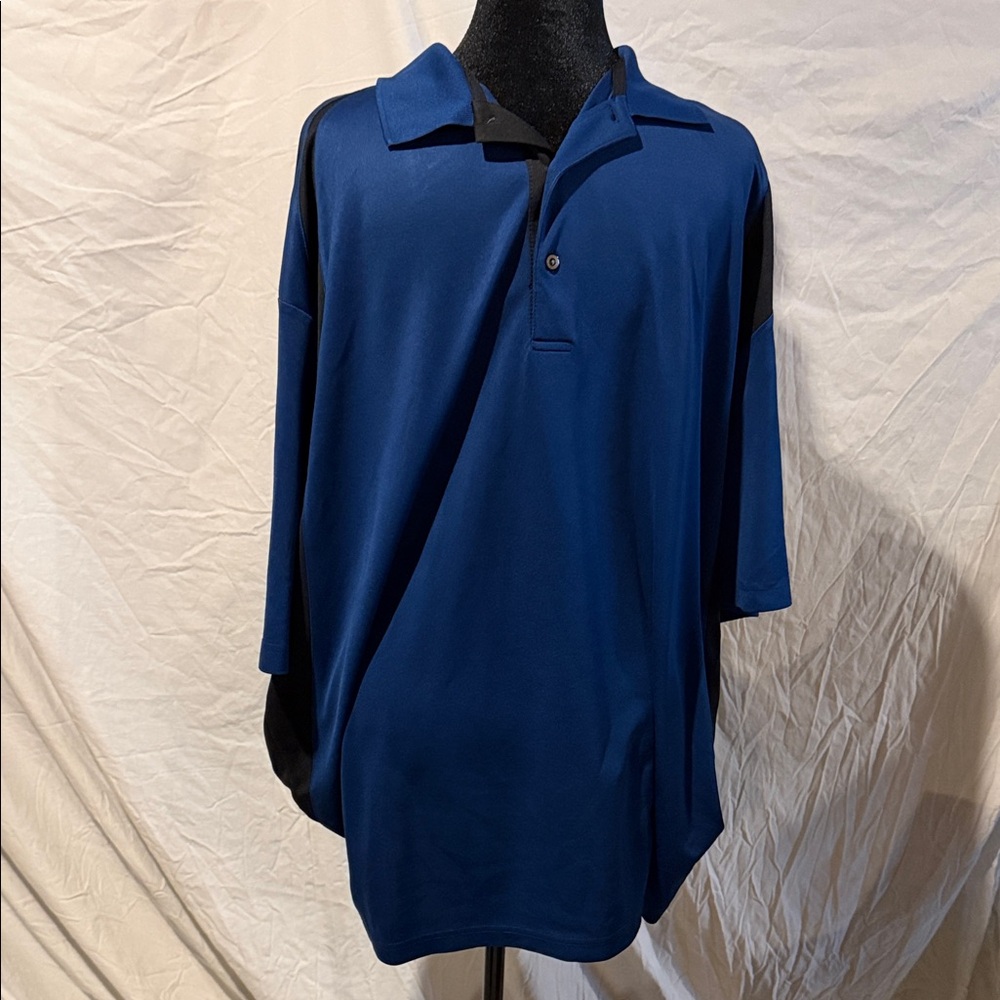 Men's Classic Polo Shirt in Navy Blue